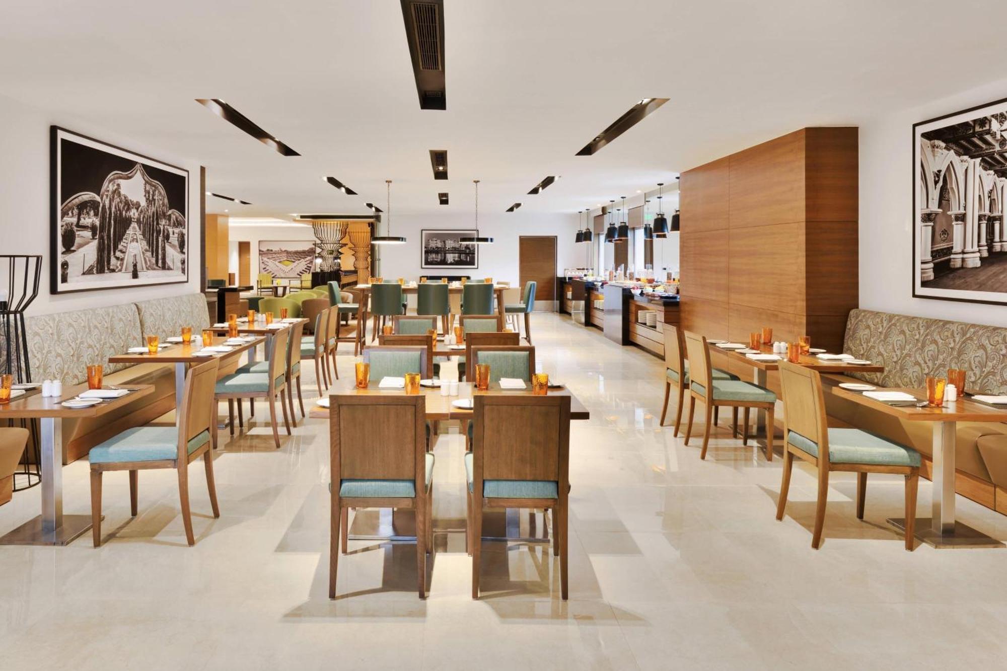 Hotel Fairfield By Marriott Bengaluru Whitefield Exterior foto