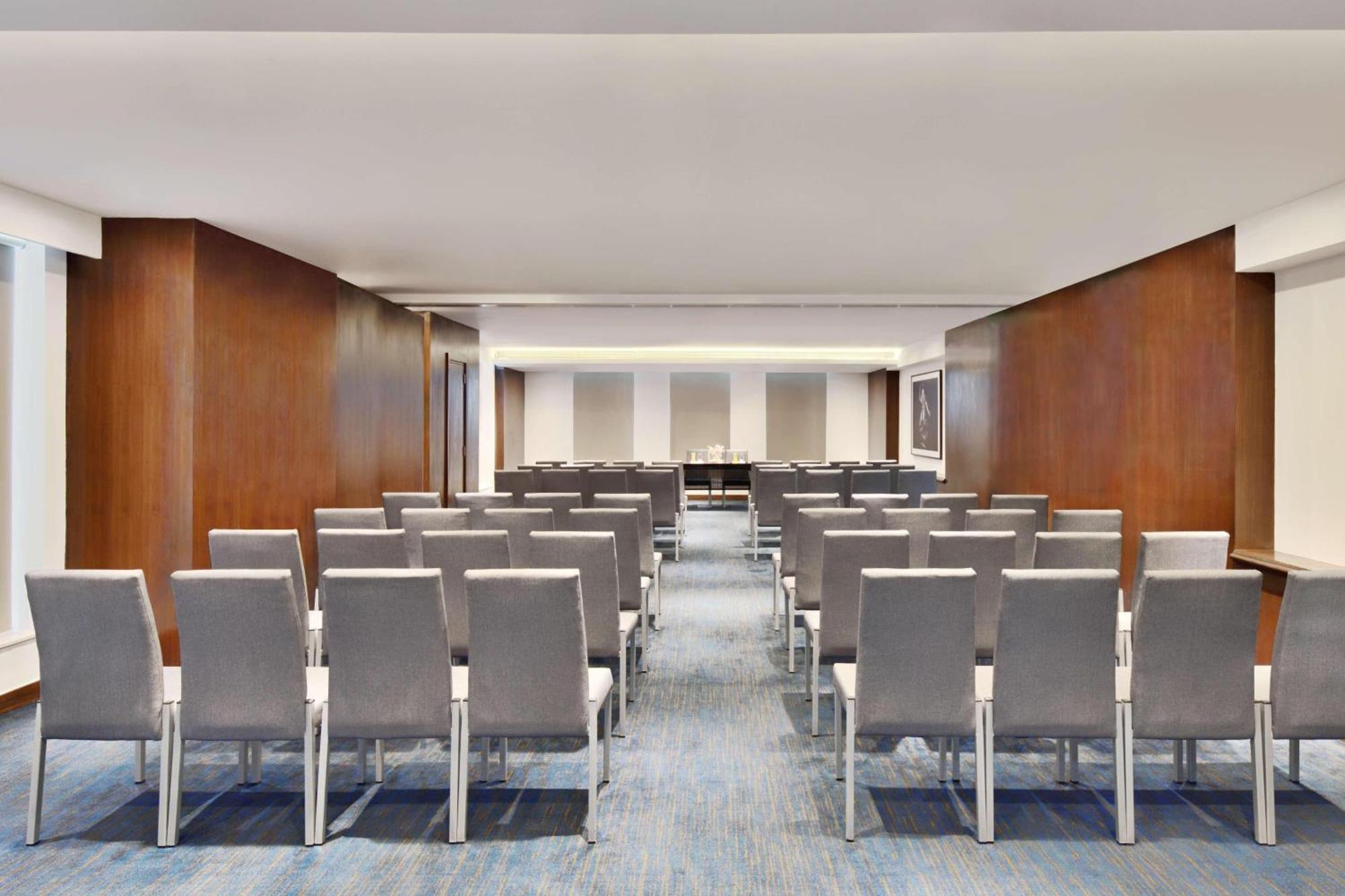 Hotel Fairfield By Marriott Bengaluru Whitefield Exterior foto
