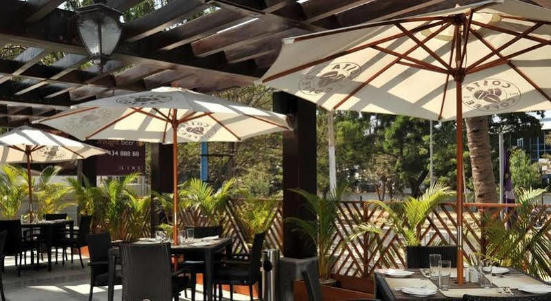 Hotel Fairfield By Marriott Bengaluru Whitefield Exterior foto